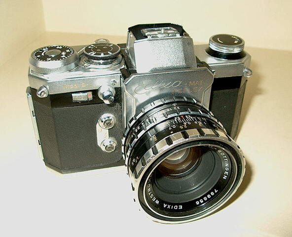 File:Edixa-Mat Reflex B-L 01.jpg