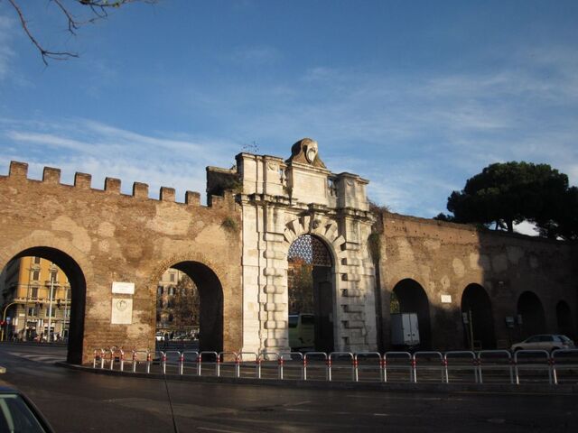 File:Rome-city-wall-rome-italy+1152 12986938683-tpfil02aw-5007.jpg