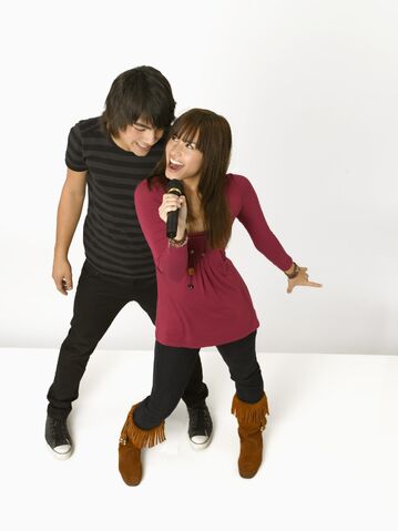 File:Shane-Mitchie-mitchie-and-shane-1700681-1917-2560.jpg