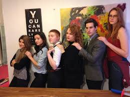 File:Cast1.jpeg
