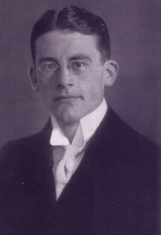 Файл:Schmitt.jpg