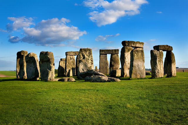 File:Stonehenge-Pictures.jpg