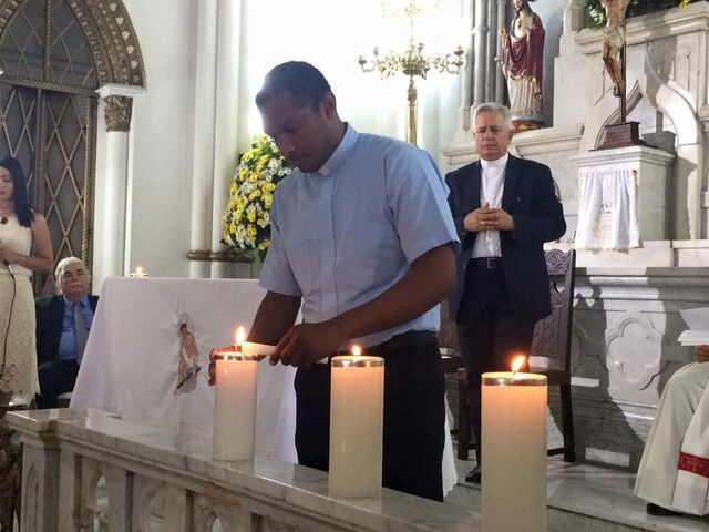 File:Padre cesar.jpg