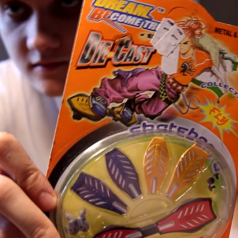 File:Zzc2skateboard.png