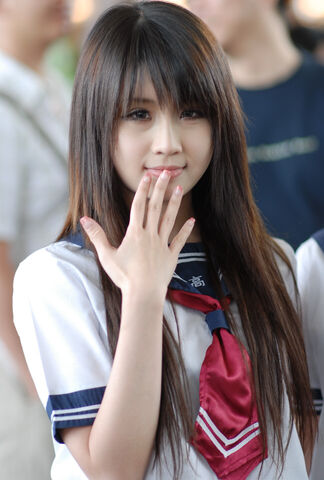 File:37891527-japanese-girls.jpg