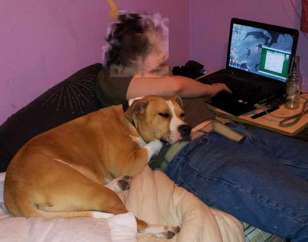 File:Zara and brother.png