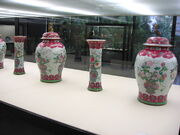 Qing-dynasty-vases