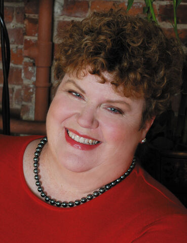 File:CharlaineHarris.jpg
