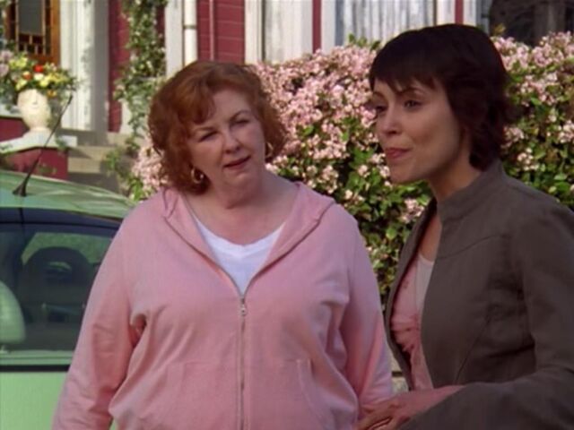 File:PhoebeAndMrsNoble.jpg