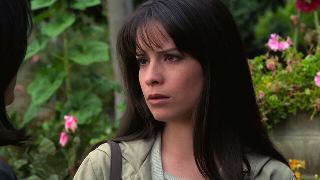 File:1x19-Piper.jpg
