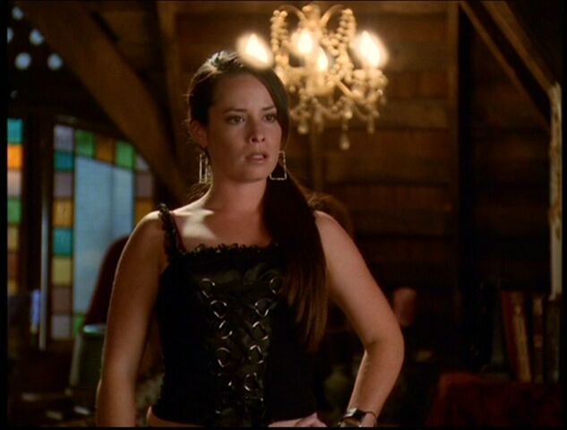 File:Holly as Mabel Stillman.jpg