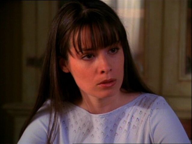 File:1x21-Piper.jpg