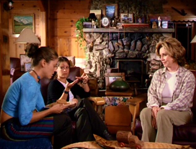File:Mrs.Johnson'scabin.jpg