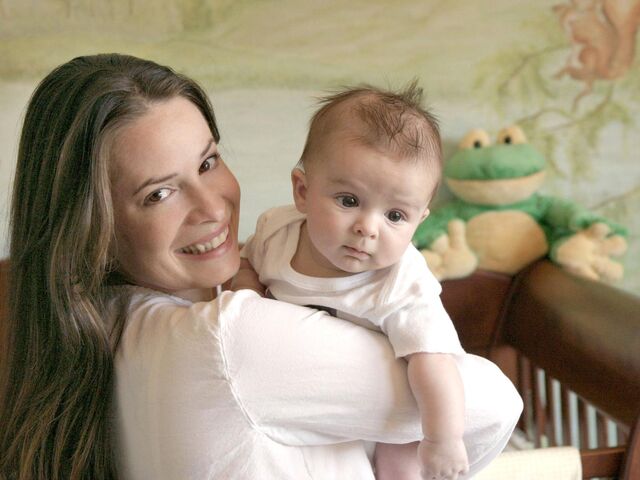 File:Holly Marie Combs finleyhq13.jpg