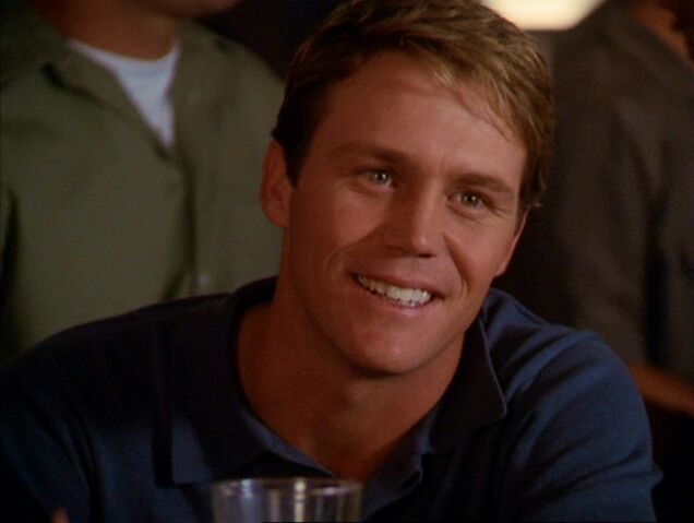 File:3x06-Leo.jpg