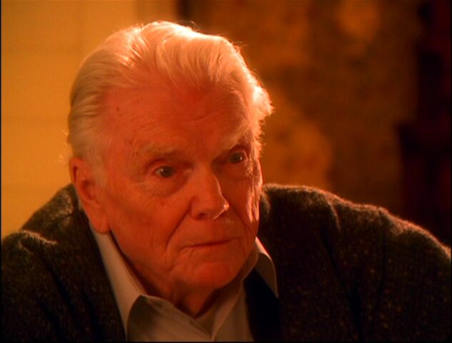 File:9x02-Leo.jpg