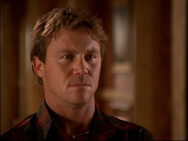 File:8x04-Leo.jpg