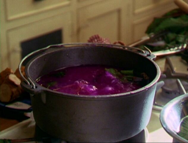 File:3x08-UpperLevelDemonicPotion.jpg