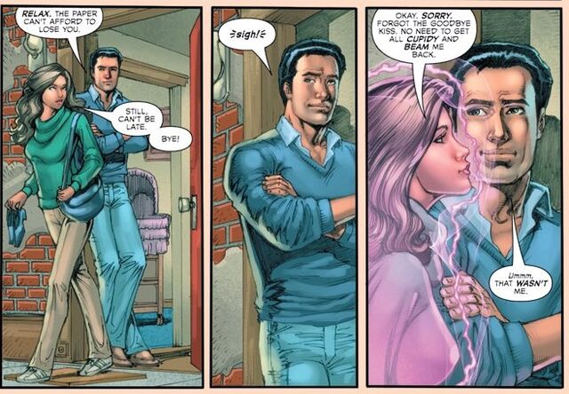 File:Charmed Comic 1 Coop.jpg