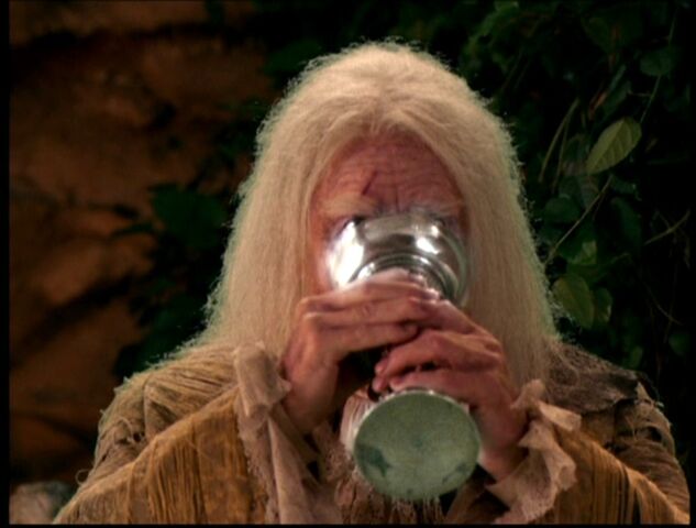File:BlackJackCutting Drinking Water FOY.jpg