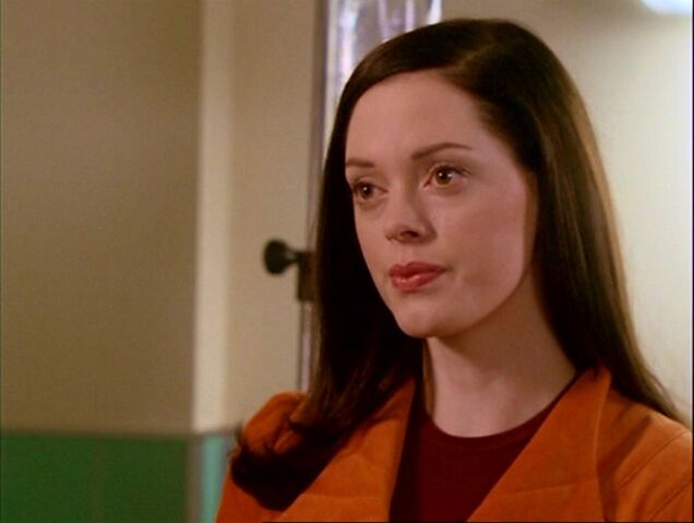 File:4x01-Paige.jpg