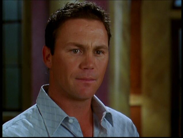 File:7x22-Leo.jpg