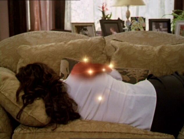 File:2x02-PiperFuture 3.jpg