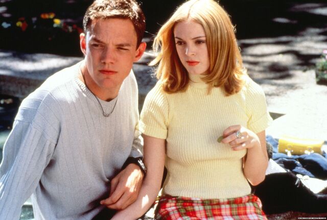 File:Scream-Still 002.jpg