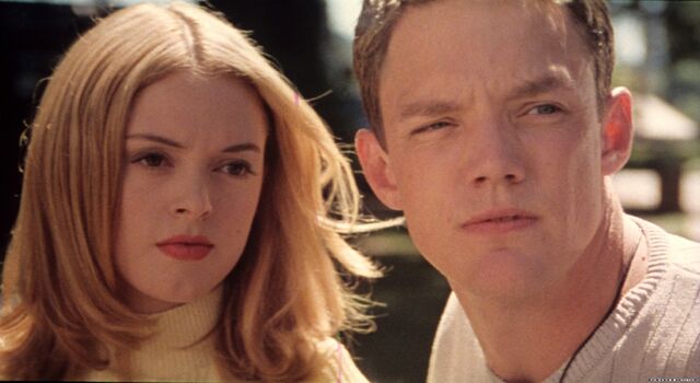 File:Scream-Still 003.jpg