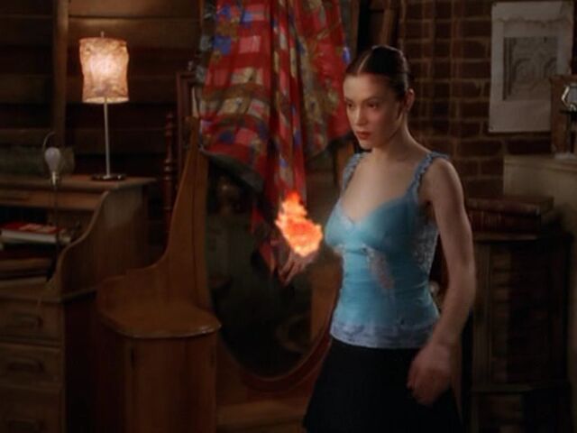 File:Phoebe Imara FireBall1.jpg