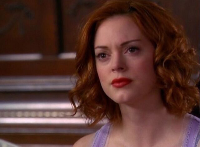 File:5x01-Paige.jpg