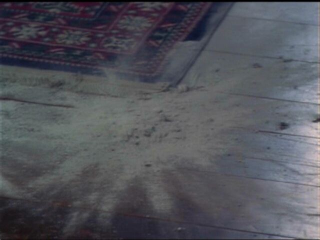 File:Phoebe's ashes in AWIT.jpg