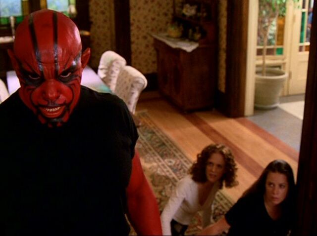 File:4x08-BelthazorAtTheReady.jpg