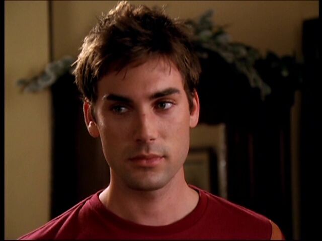 File:7x07-Chris.jpg