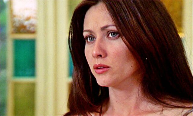 Fichier:Prue-Halliwell-charmed-19165321-1280-768.jpg