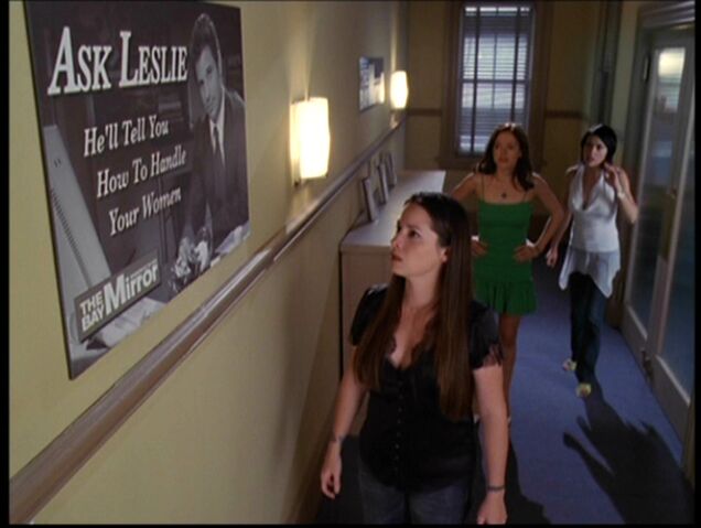 File:7x02-AskLeslie.jpg