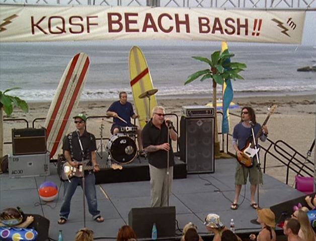 File:6x01-1.png
