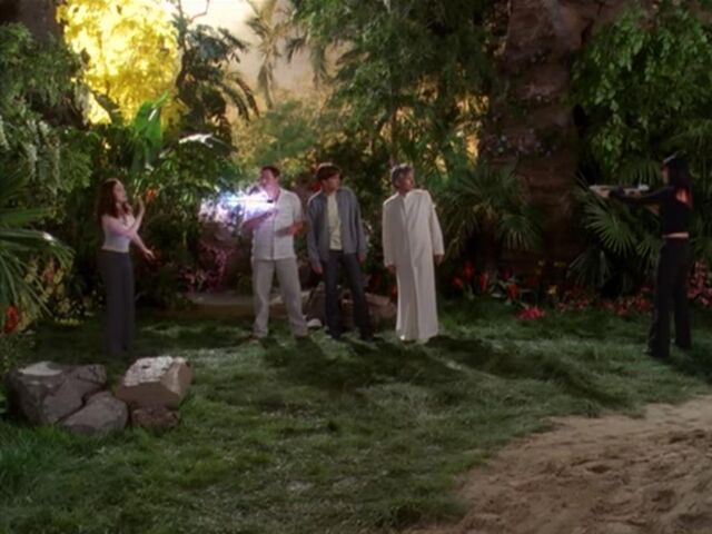 File:UnderworldPaigeOrbArrow.jpg