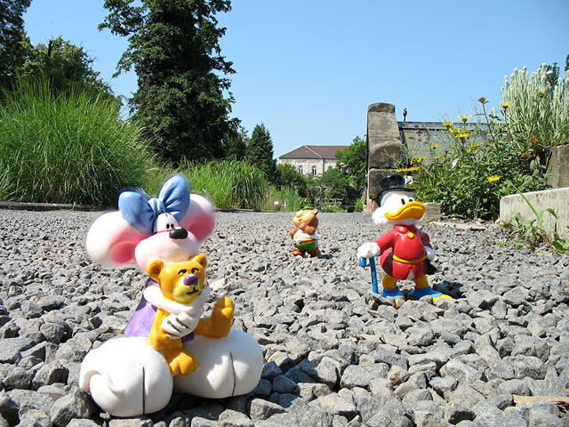 File:Figures.jpg