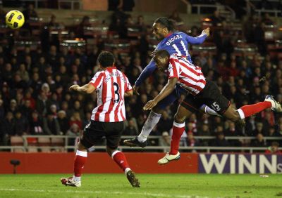 File:Drogba sun.jpg
