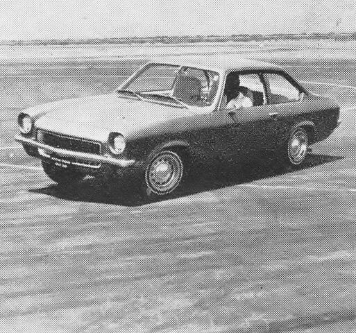File:71 Vega Sedan.jpg