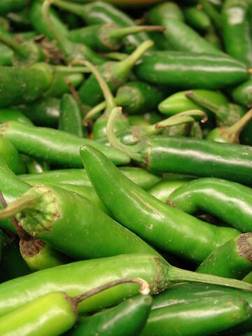 File:Starr 070730-7846 Capsicum annuum.jpg