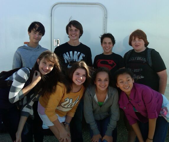 File:Bus Kids BTS 2.jpg