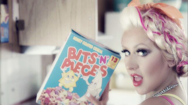 File:Christina-Aguilera-Your-Body-video-christina-aguilera-32338530-1920-1080.jpg