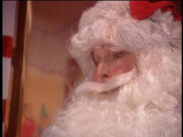 File:SantaClaus-DonMincey.jpg