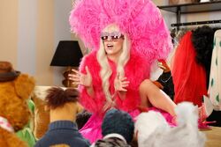 Gaga-Muppets-Holiday