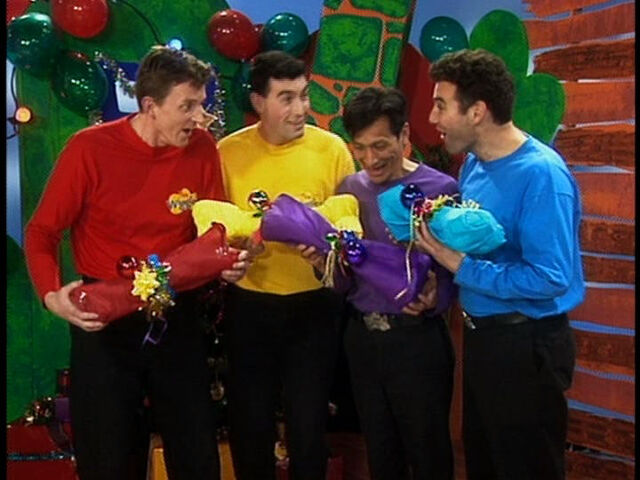 File:TheWiggles2.jpg