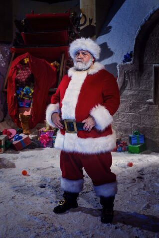 File:Doctor-who-christmas-nick-frost.jpg