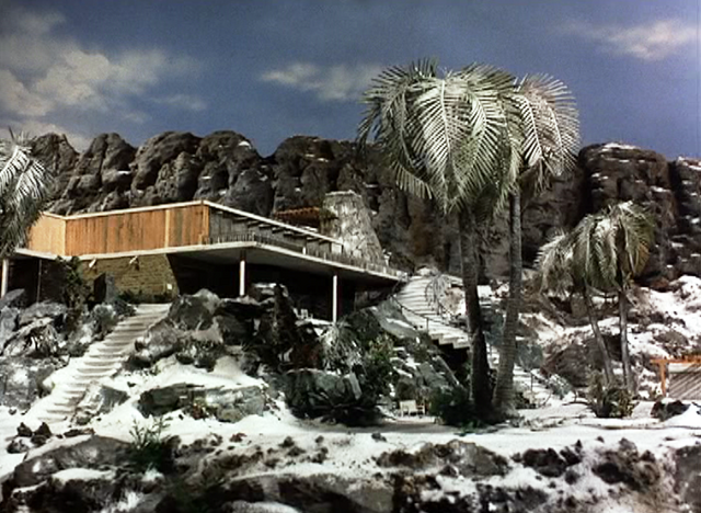 File:2 its snowing.png