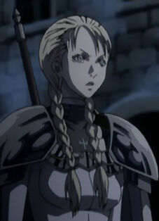 Juliana-claymore-70812